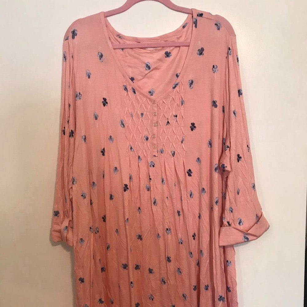 Kim Rogers worn once. Size 4x pink dress